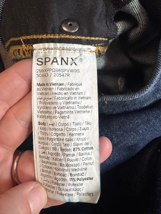 SPANX Pull On Wide Leg Jeans in Undone Indigo Size Large - Picture 3 of 7